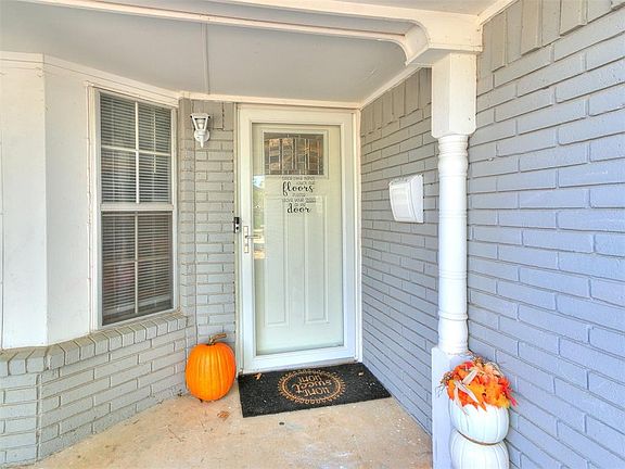 3rd image of 201 Overton Dr