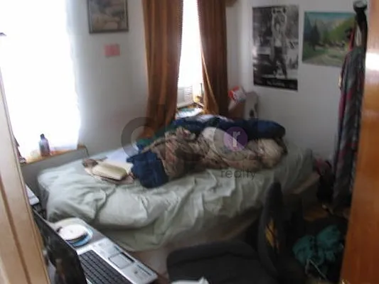 Rented by DSA Realty | media 15