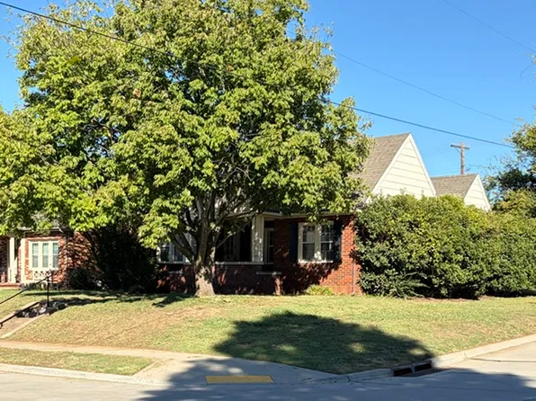 1547 S Gary Pl, Tulsa, OK 74104
