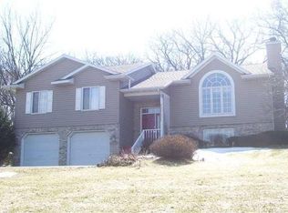 5577 W Miles Rd, Janesville, WI 53545