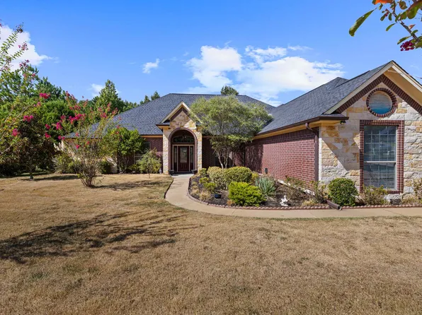 120 Ashbriar Ln, Longview, TX 75605