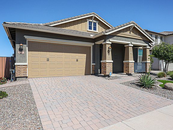 2nd image of 41612 W CIELO Lane