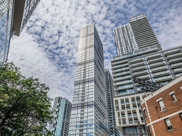 181 Dundas St E, Toronto, ON