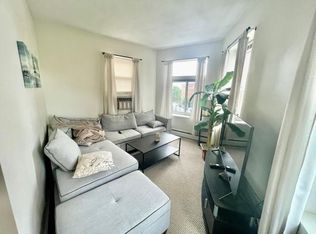 348 Commercial St #3, Boston, MA 02109