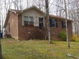 101 Oak Ridge Dr, Waverly, TN 37185