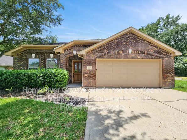 922 Fife Dr, Conroe, TX 77301