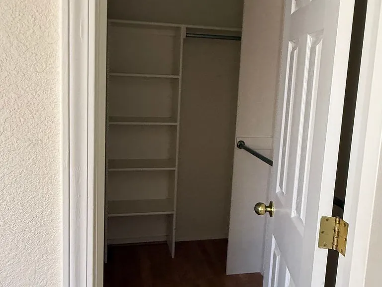 9816 Sierra Morena St NW — Photo 21