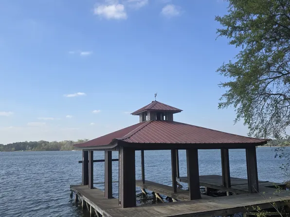 2336 Grand Harbour Dr, Lizella, GA 31052