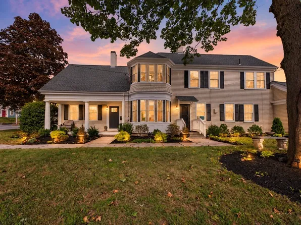 83 Union St, Rockland, MA 02370