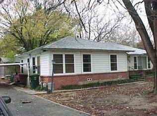 1711 N Denton Dr, Carrollton, TX 75006