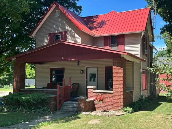 126 S Main St, Montgomery, MI 49255