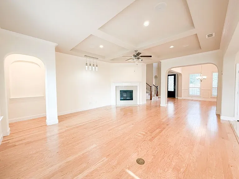 7048 Fullerton Cir — Photo 5