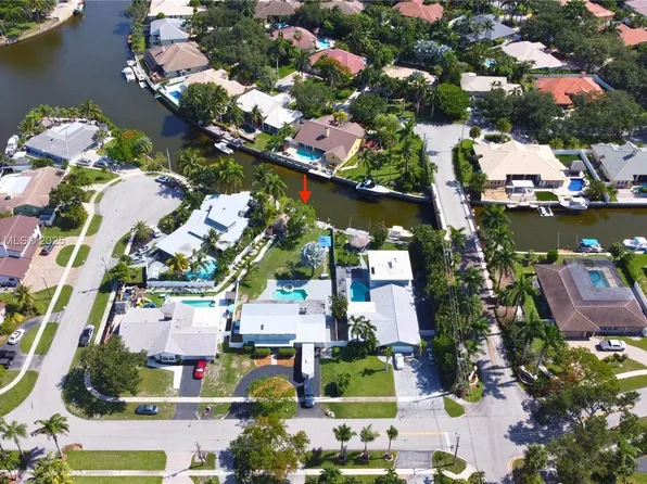 5840 SW 19th St, Plantation, FL 33317