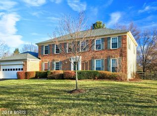 1008 Riva Ridge Dr, Great Falls, VA 22066
