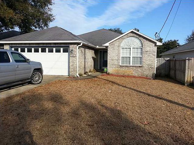 1st image of 455 W Park Dr