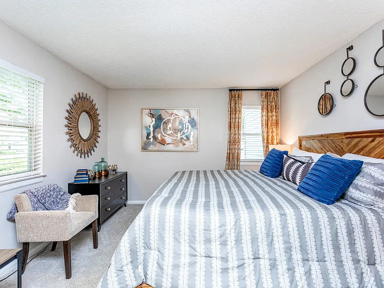 Domain Apartments — Photo 7