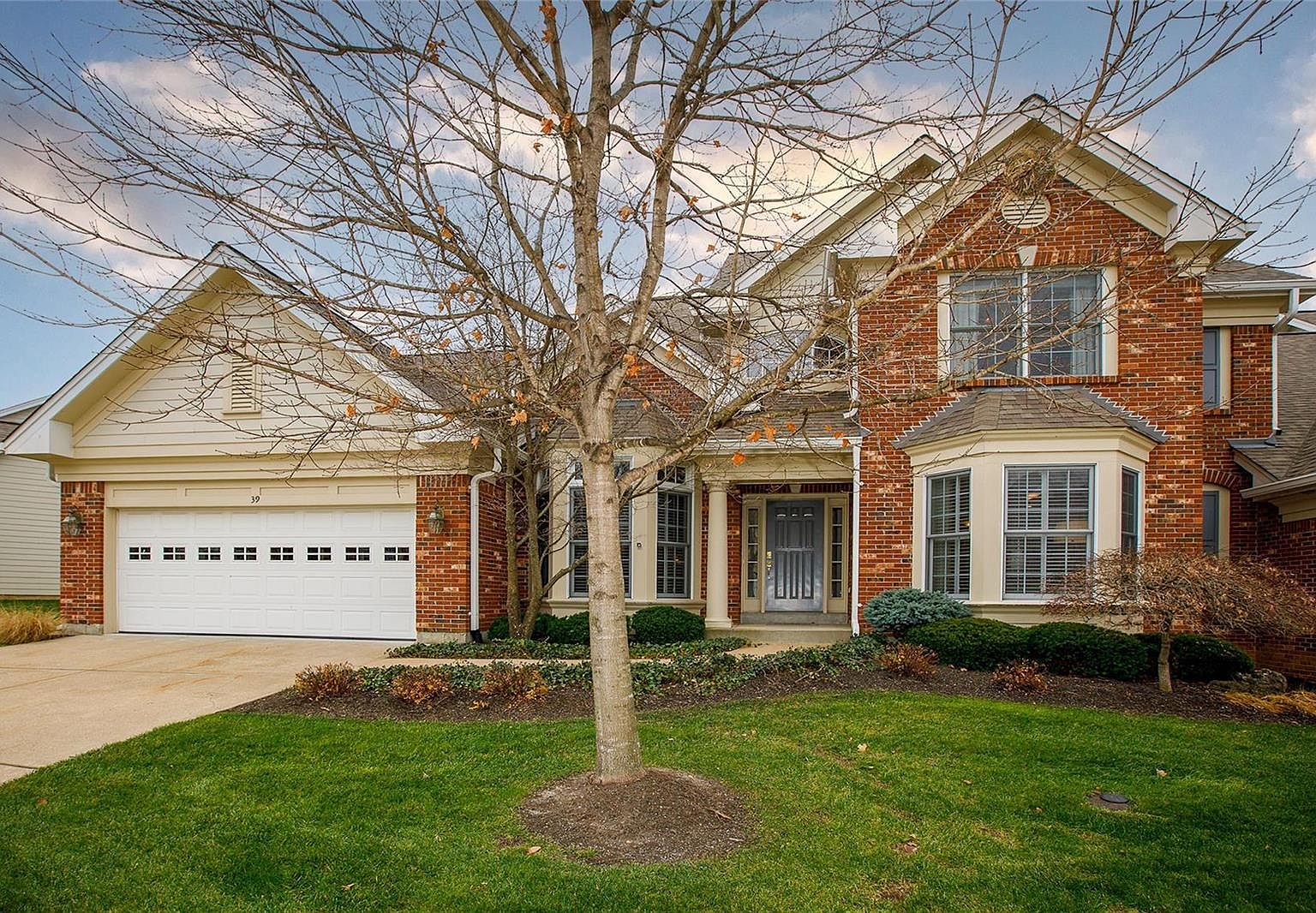 39 Picardy Hill Dr, Chesterfield, MO 63017 Zillow