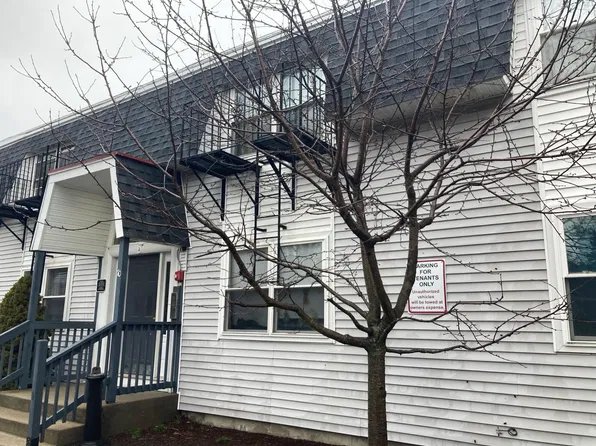 70 Barrows Street Apartments