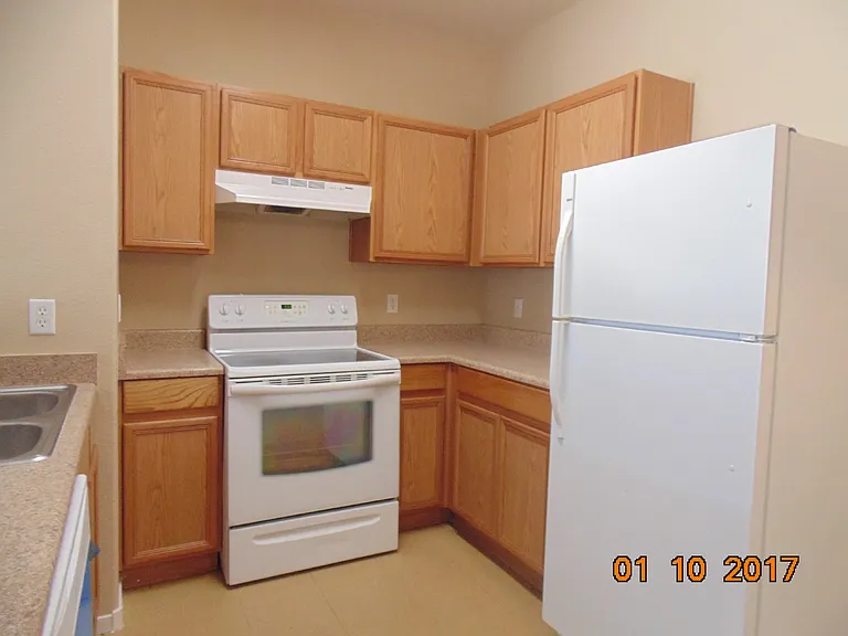 2111 Hussium Hills St #202-BLD9 — Photo 8