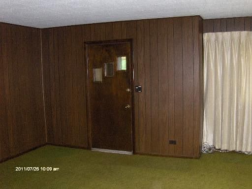 3rd image of 1409 N Oak Ave
