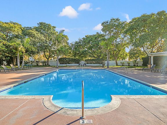 4th image of 1750 Montevina Cir #181800
