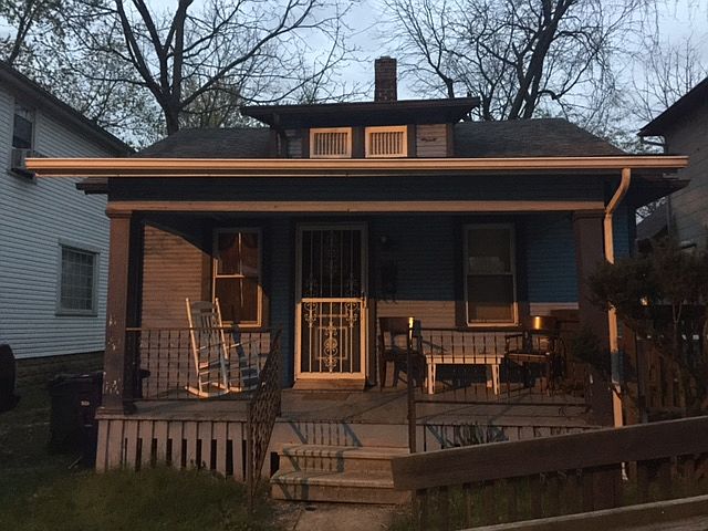 1st image of 2831 E 11th Ave