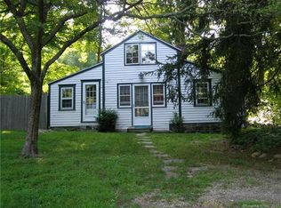 4 Old Weston Rd, Weston, CT 06883