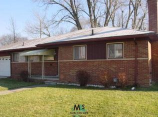 23470 Sussex St, Oak Park, MI 48237