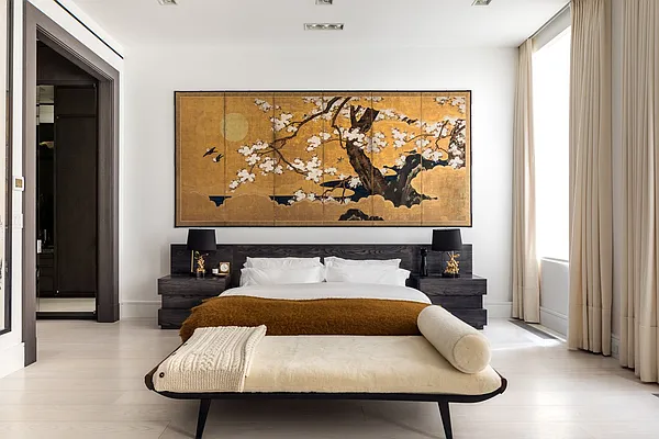 Sold by Compass | media 21