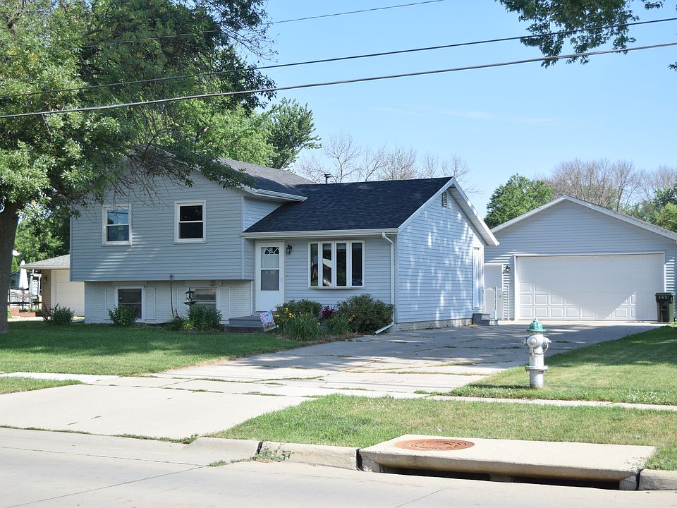 1st image of 818 Orchard Dr