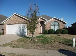 12329 Hunters Crossing Ln, Burleson, TX 76028