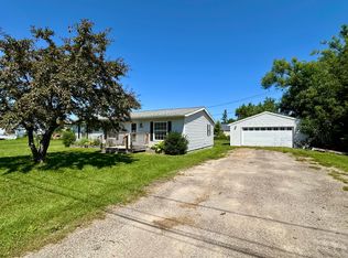 1030 Randolph St, Cheboygan, MI 49721