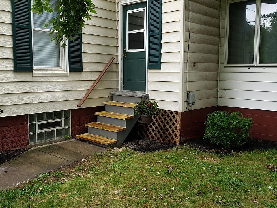 37713 2nd St Willoughby, OH Zillow Apartments for Rent in Willoughby