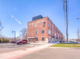 70 Plains Rd W #49, Burlington, ON L7T 0B6