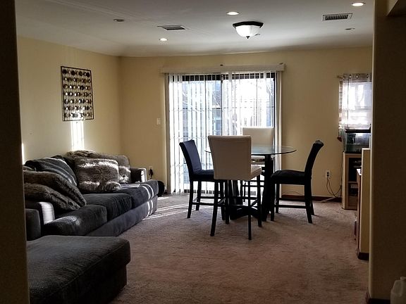 4th image of 22607 Linden Blvd #1