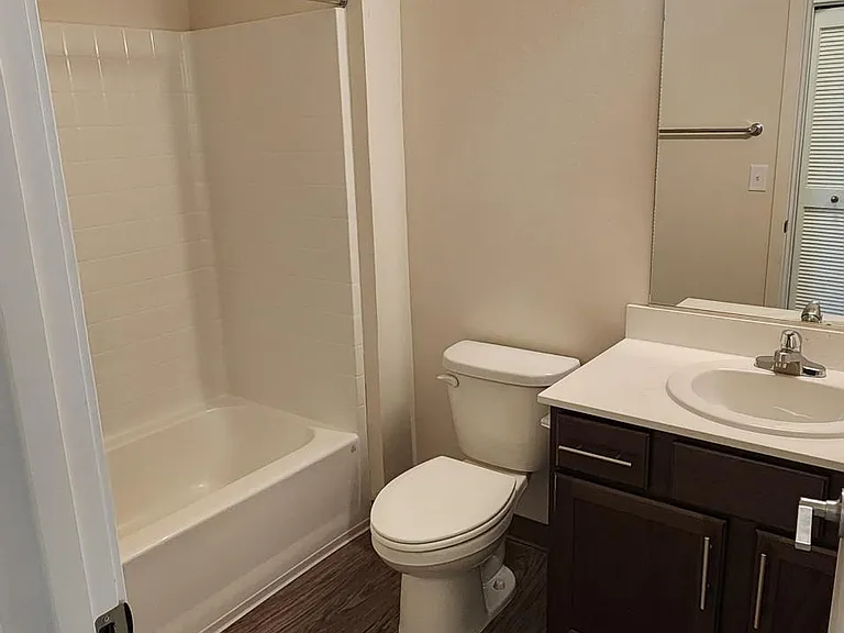 Cedar Commons — Photo 14
