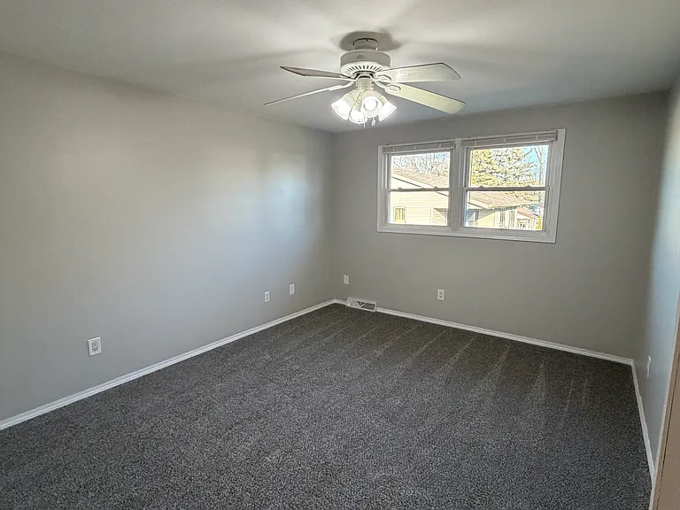 1261 La Count Rd — Photo 9