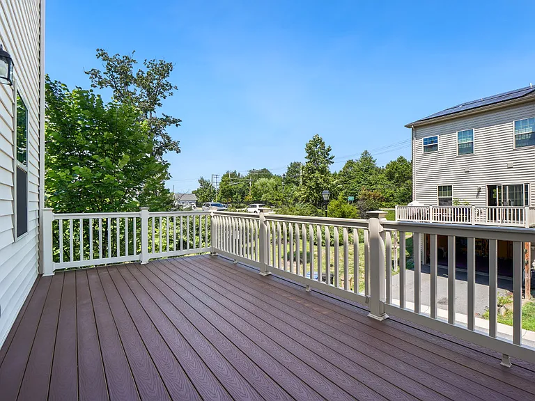 8015 Spring Arbor Dr — Photo 14