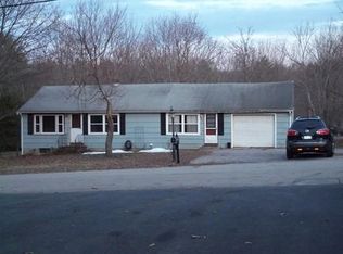 38 Davis Ave, Wrentham, MA 02093