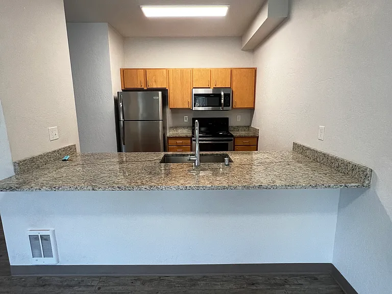 2727 E 35th Ave #C1 — Photo 13