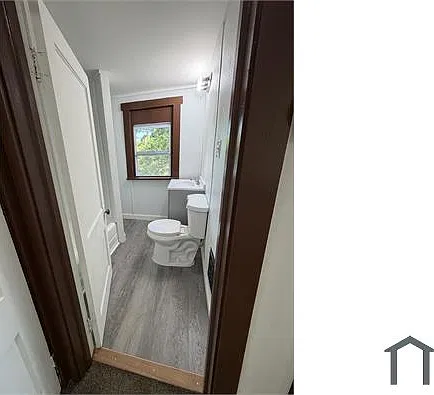 3 bed, $1,300 — Photo 1