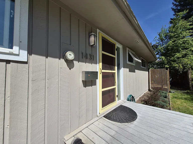 1431 Alpowa Ave — Photo 8