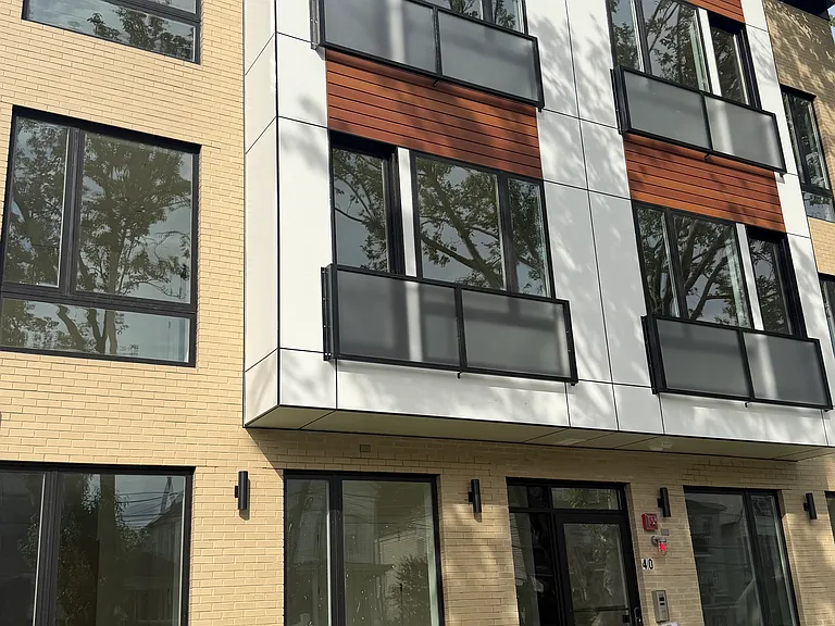 40 Lembeck Ave #204B — Photo 7