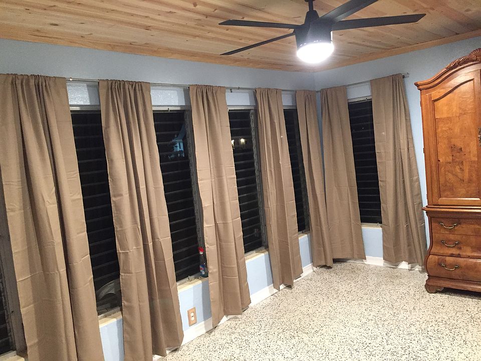 New pine ceiling, two can li