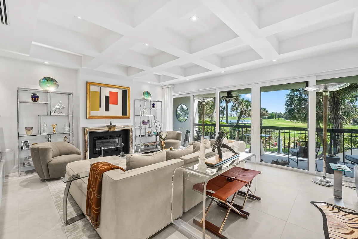 Building Photo - 2335 S Ocean Blvd E #C-9