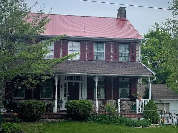 1180 Horseshoe Park, Downingtown, PA 19335