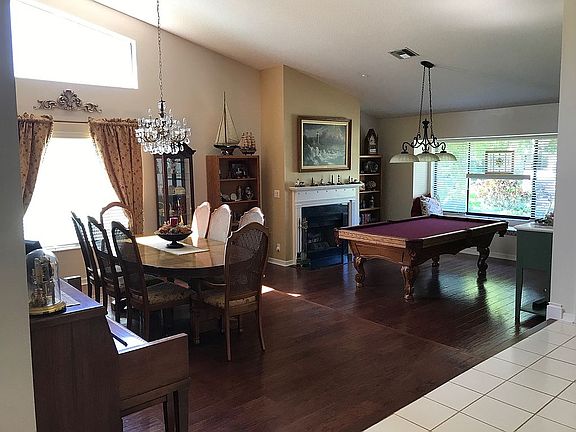 Dining/Game Room