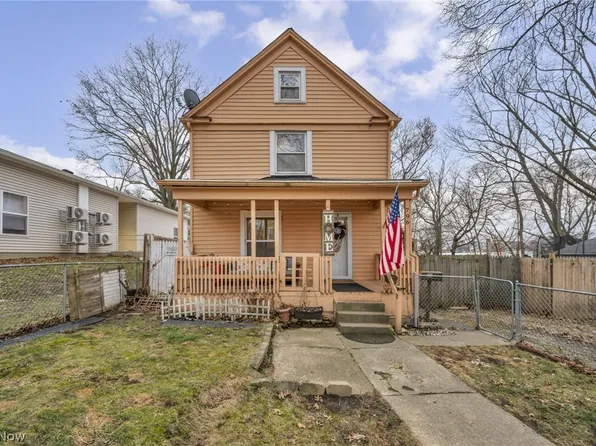 796 Allyn St, Akron, OH 44311