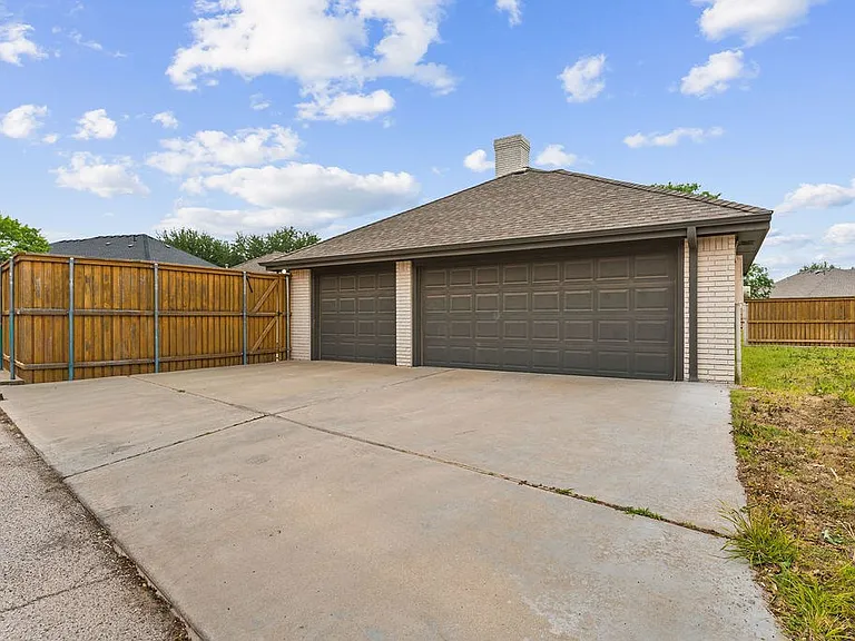 5309 Ridgefield Ct — Photo 40
