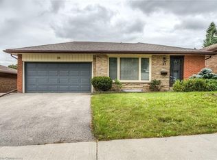 23 Bonnylyn Dr, Kitchener, ON N2M1S5